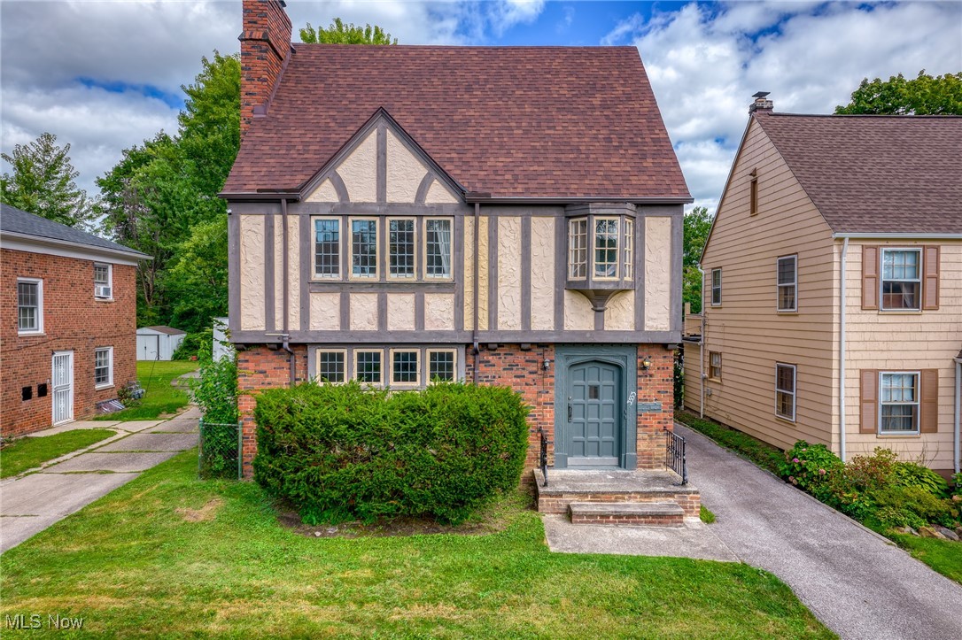 Discover a truly unique opportunity in Shaker Heights! This versatile multi-family home offers remarkable flexibility with three distinct living spaces, perfect for multigenerational living, extended guest quarters, or creative use.
The second-floor residence is a showstopper, flooded with natural light, soaring vaulted ceilings, and a dramatic open living space. It features a spacious dining area and a large kitchen with abundant cabinetry, granite countertops, and stainless-steel appliances. A lofted retreat on the upper-level functions perfectly as a primary suite or private office and includes its own full bathroom. A Juliet balcony overlooks the great room below, adding architectural charm. Altogether, this unit offers three bedrooms and two full baths.
The first-floor unit highlights classic Shaker Heights character with abundant natural light, a decorative fireplace, and thoughtful updates throughout. The renovated kitchen and bathroom complement two spacious bedrooms and a welcoming layout.
Tucked away with its own private entrance, the third-floor efficiency suite provides the ideal setting for a guest suite, creative studio, or quiet work-from-home space. Complete with a bedroom and full bath, it adds valuable flexibility to the property.
With a total of six bedrooms and four full bathrooms, this home also includes a three-car garage, offering rare convenience and storage. The property has been thoughtfully updated and is point-of-sale compliant. Many improvements have been made, blending historic charm with modern convenience. Nestled in a sought-after Shaker Heights neighborhood, this property offers both character and versatility that is hard to find.