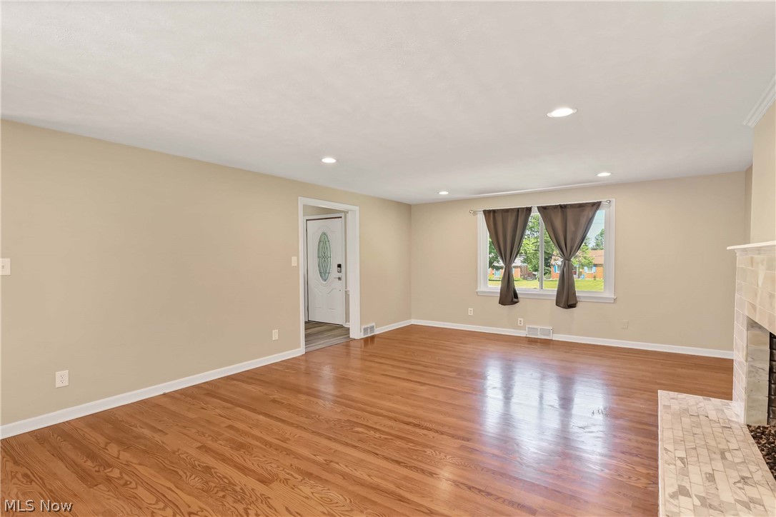 Holly Hills 02 Shehi - Residential