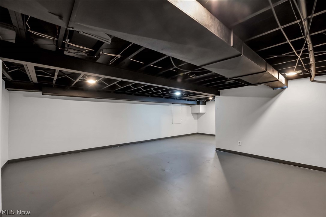 Holly Hills 02 Shehi - Residential