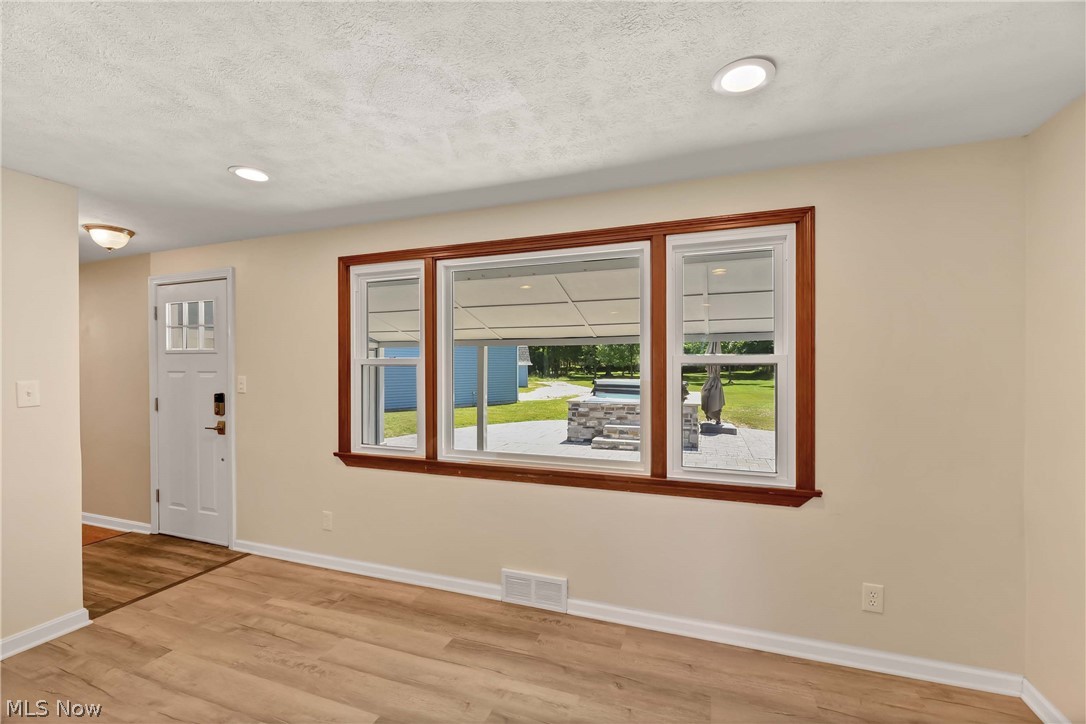 Holly Hills 02 Shehi - Residential