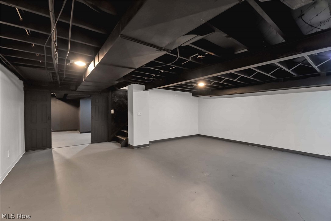 Holly Hills 02 Shehi - Residential