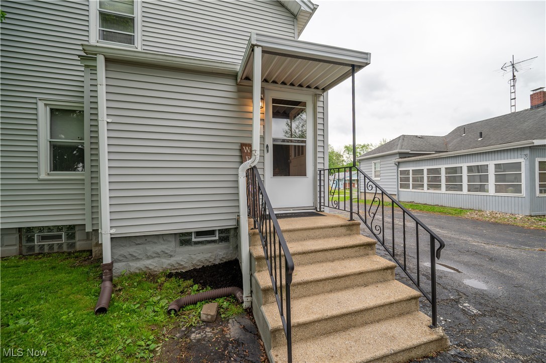 232 Highland Avenue, Niles, Ohio image 14