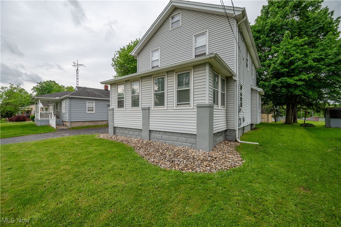 232 Highland Avenue, Niles, Ohio image 3