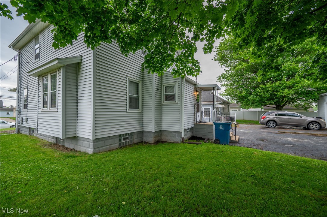 232 Highland Avenue, Niles, Ohio image 12