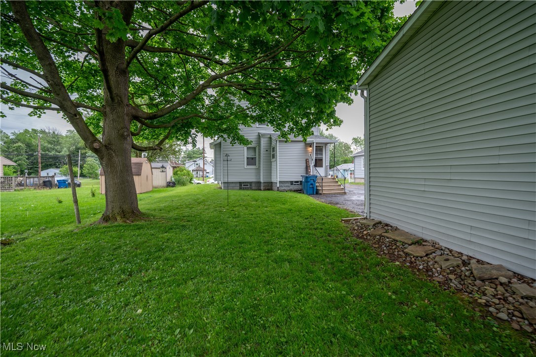 232 Highland Avenue, Niles, Ohio image 11
