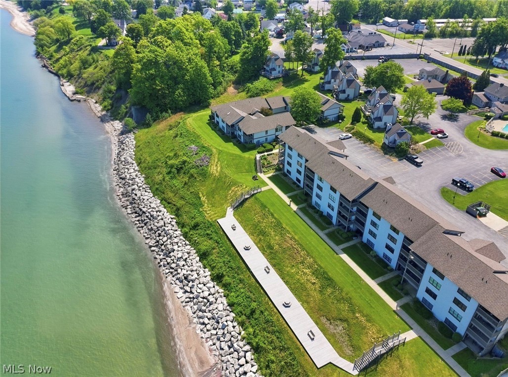 Saybrook Beach Club - Residential
