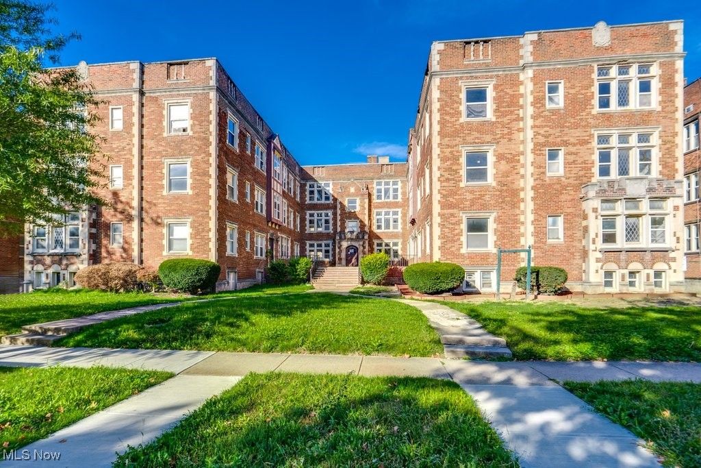 Photo of 2828 S Moreland Boulevard, Cleveland, OH 44120 (MLS # 5180734)