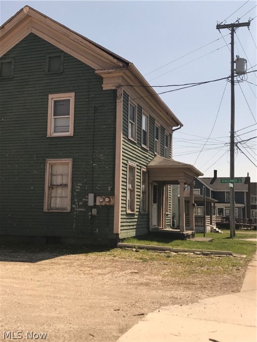 This upper unit apartment has been freshly painted.  Spacious living room is open to the eat in kitchen.  Full bath and large bedroom complete this unit.  Plenty of natural light fills this apartment.  Close to schools, shopping and minutes from the highway. No pets.  Please note the physical address is 9678 Cleveland Ave.  The apartment has a private rear entrance.