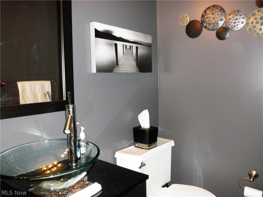 Cornerstone Square Twnhse Condo - Residential