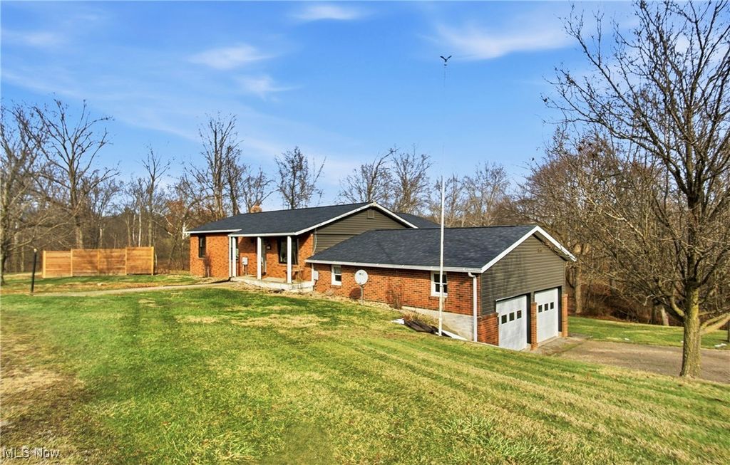 Photo of 5235 Mast Road, Duncan Falls, OH 43734 (MLS # 5178140)