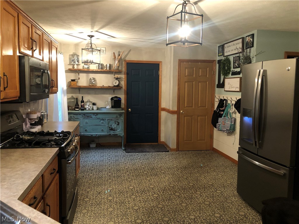 Pine Ridge Estate - Residential