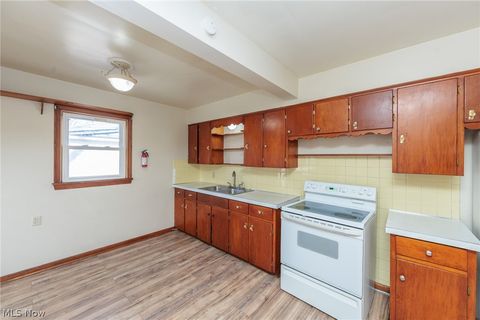 Tiny photo for 114 Beck Avenue, Akron, OH 44302 (MLS # 5190108)