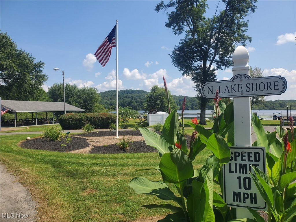 Luna Lake - Residential