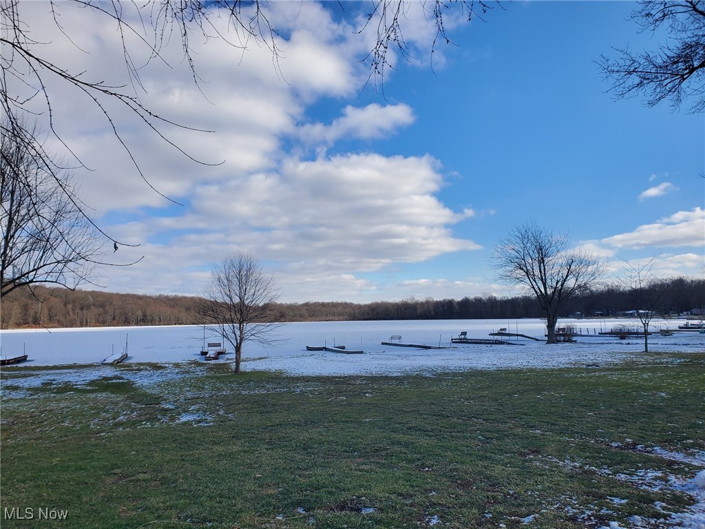 Luna Lake - Residential