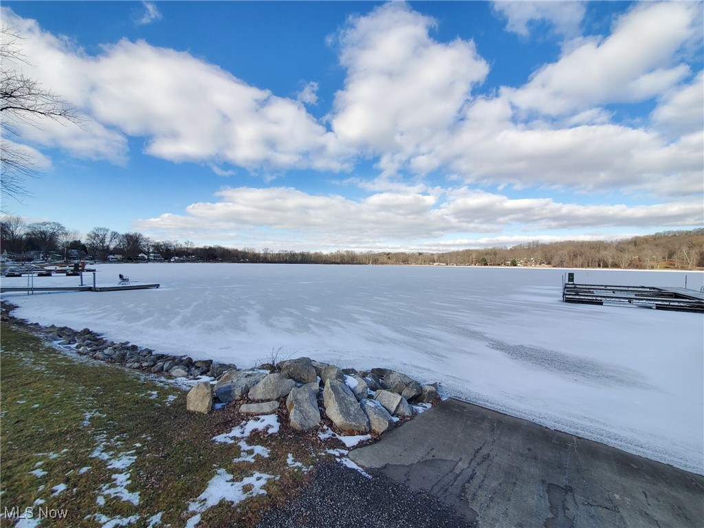 Luna Lake - Residential