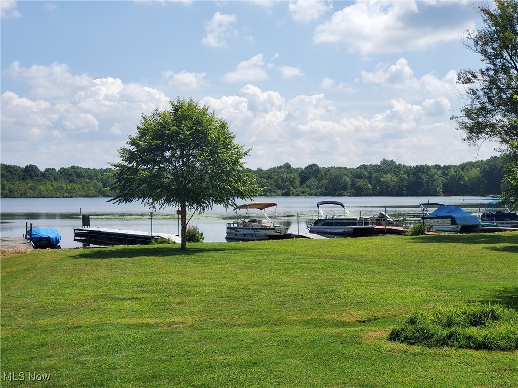 Luna Lake - Residential