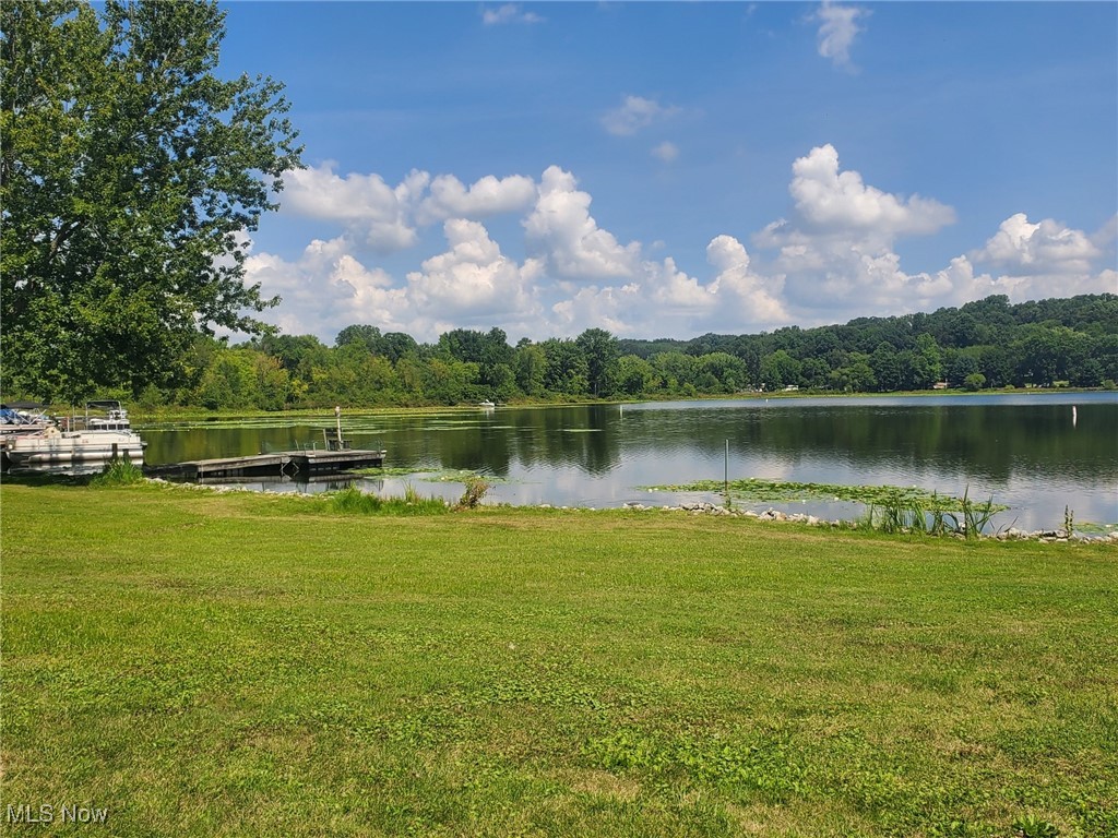 Luna Lake - Residential