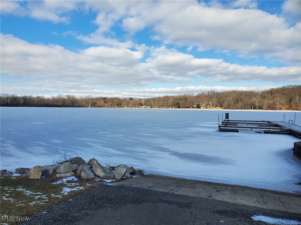 Luna Lake - Residential