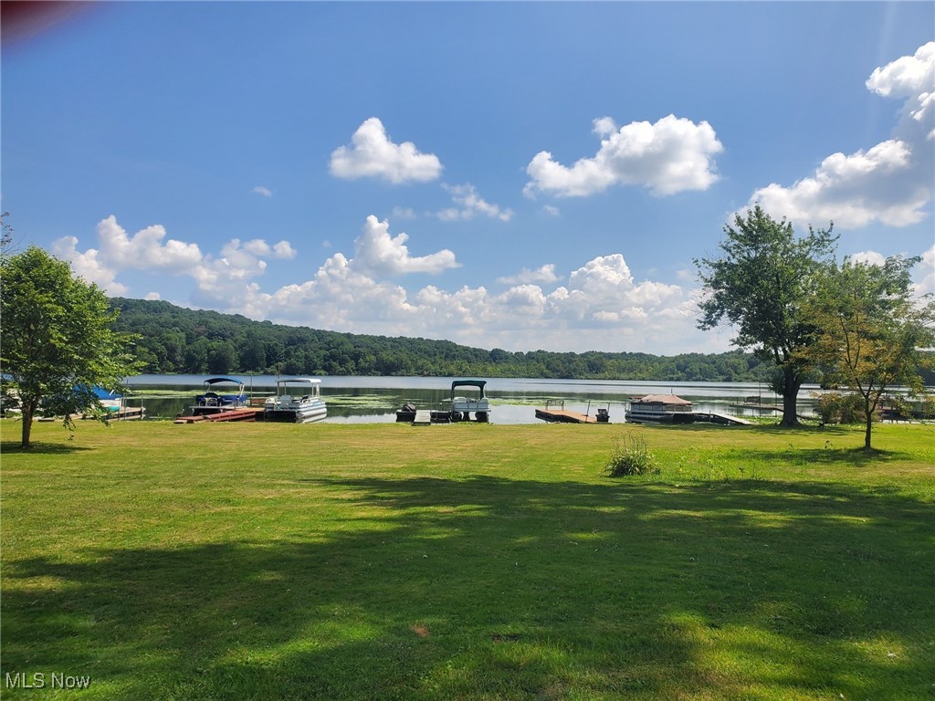 Luna Lake - Residential