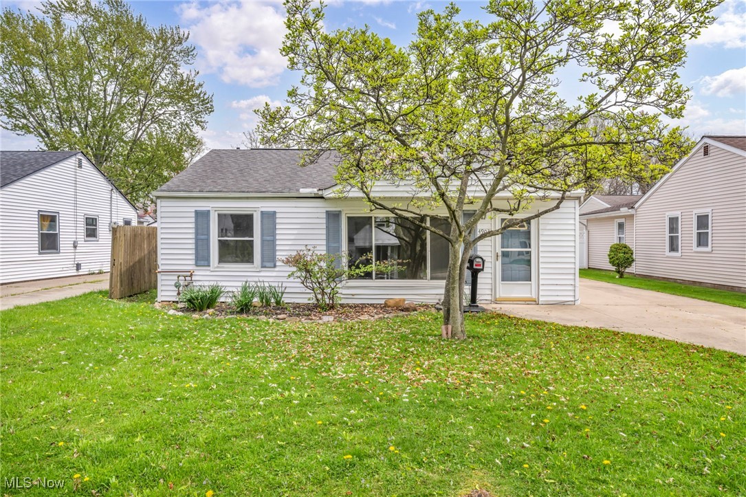 4903 Marigold Road, Mentor, Ohio image 1