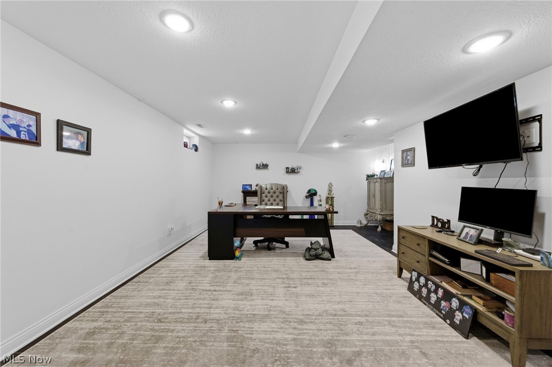 Ridgewood Falls - Residential