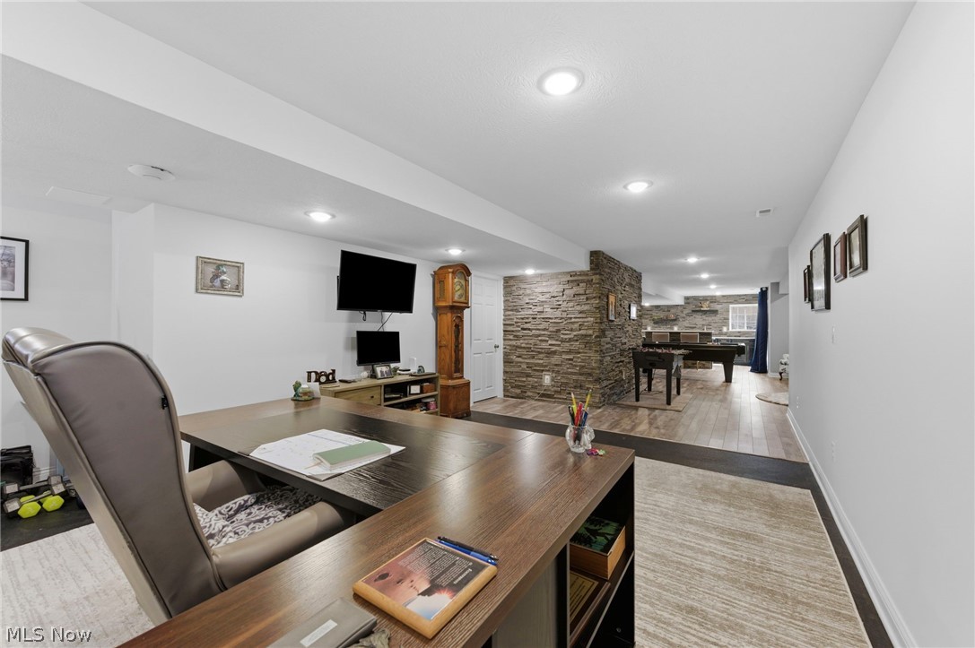 Ridgewood Falls - Residential