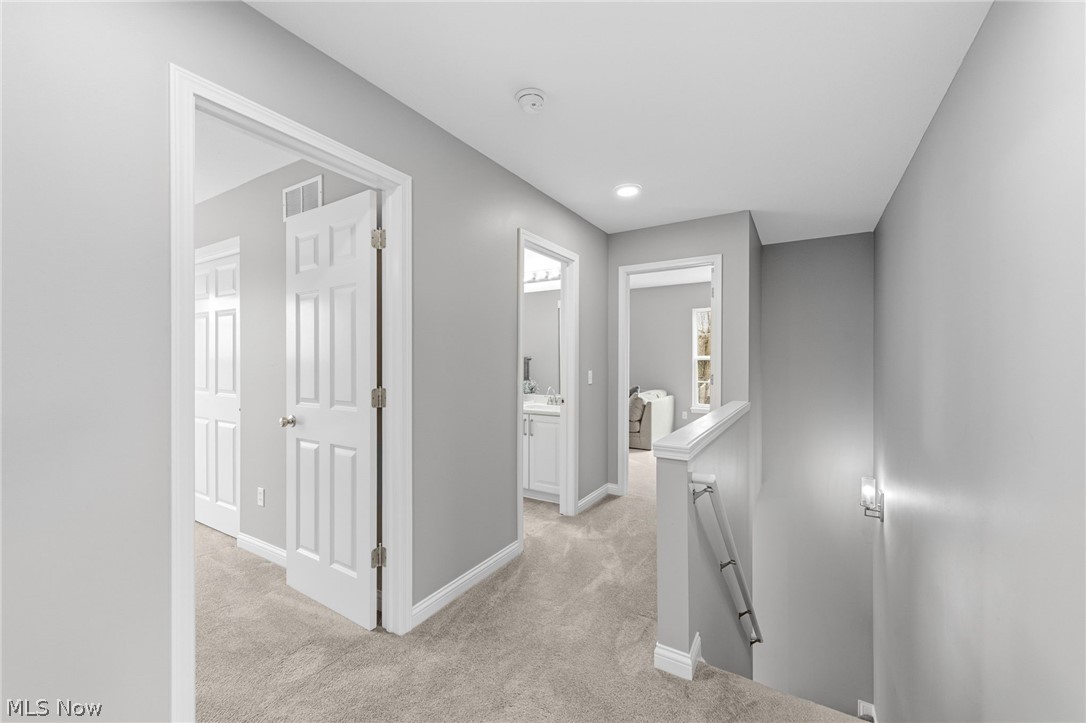 Ridgewood Falls - Residential