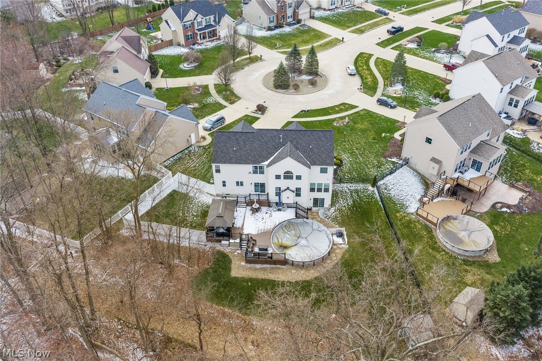 Ridgewood Falls - Residential