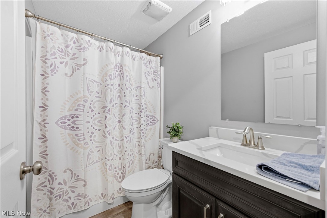 Ridgewood Falls - Residential