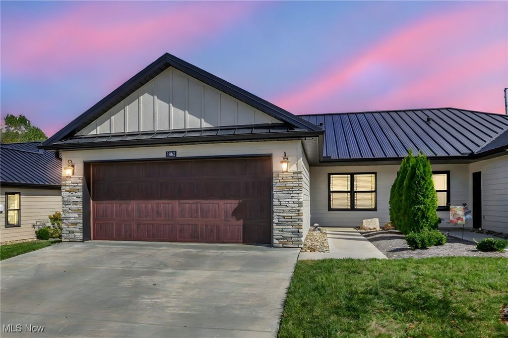 Photo of 1003 Sycamore Lane, Millersburg, OH 44654 (MLS # 5165517)