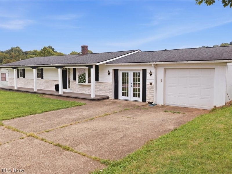 1381 Harris HWY - Photo 2