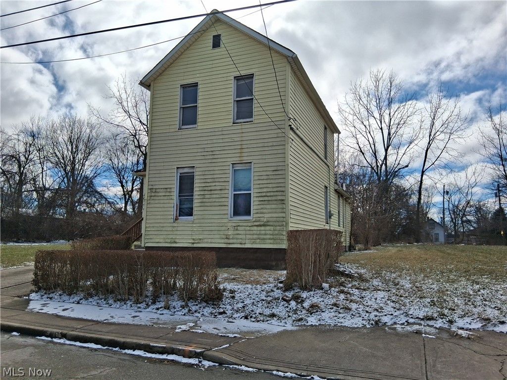 Photo of 4922 Anson Avenue, Cleveland, OH 44127 (MLS # 5190286)