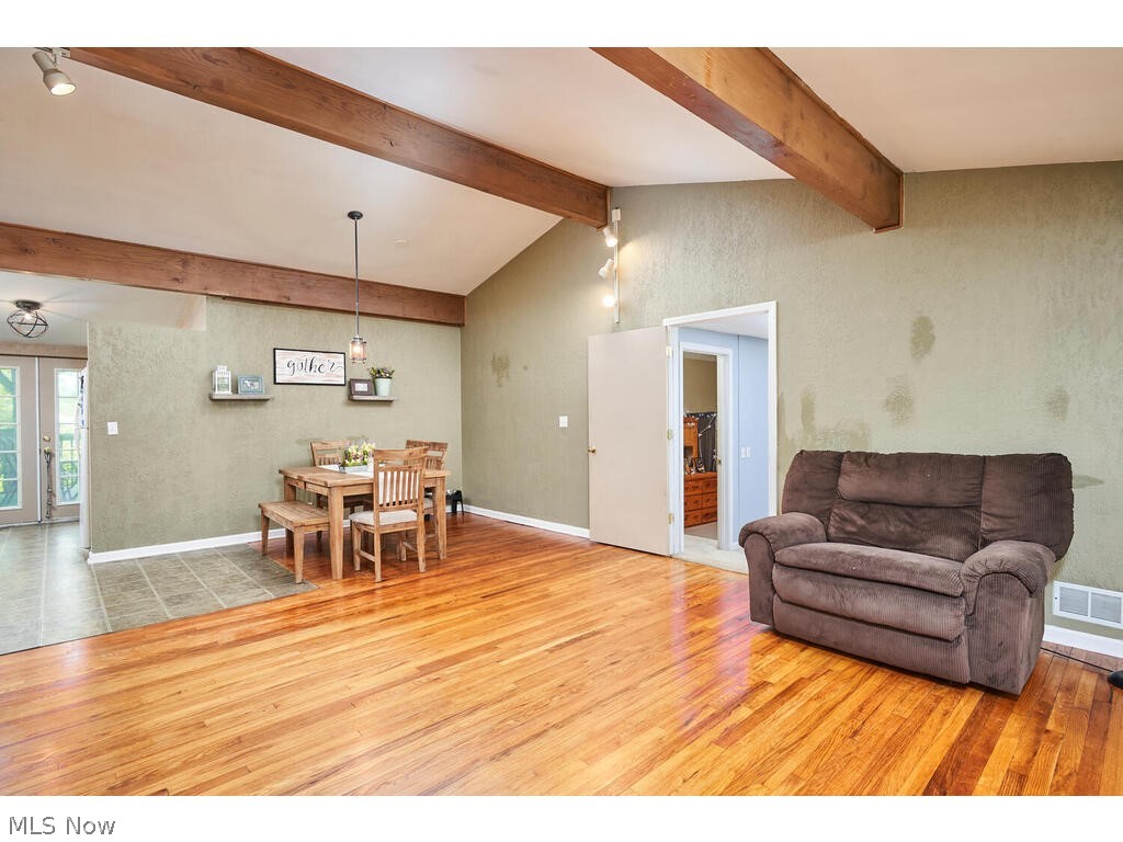 Dreamland Acres - Residential