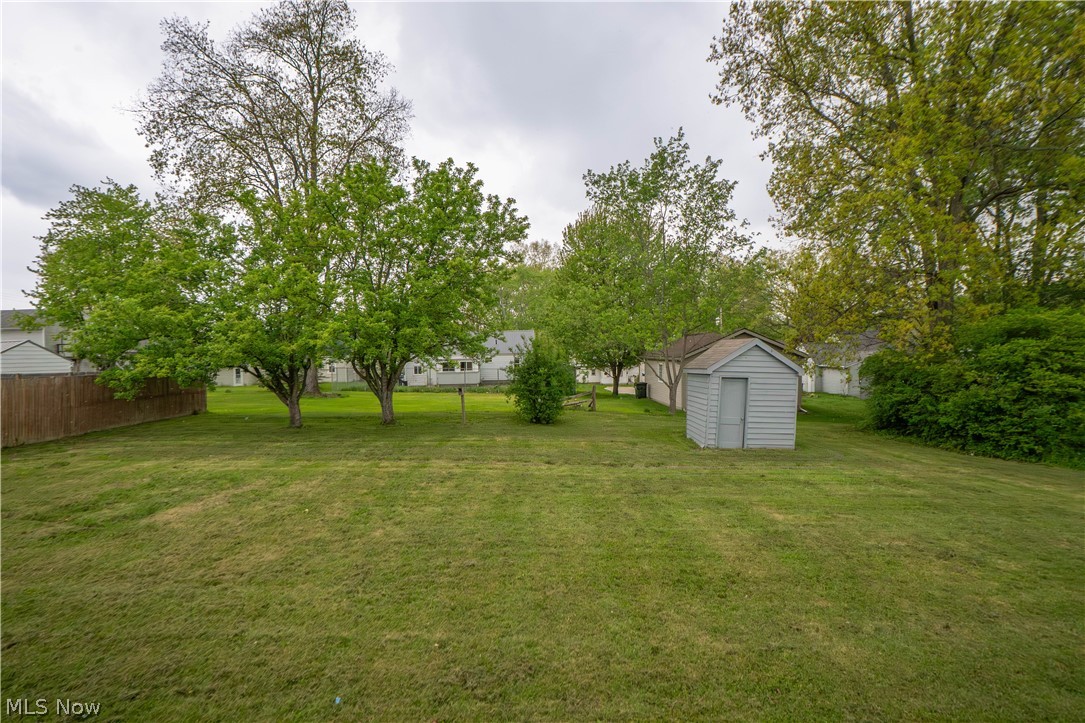 L W Halls Add - Residential