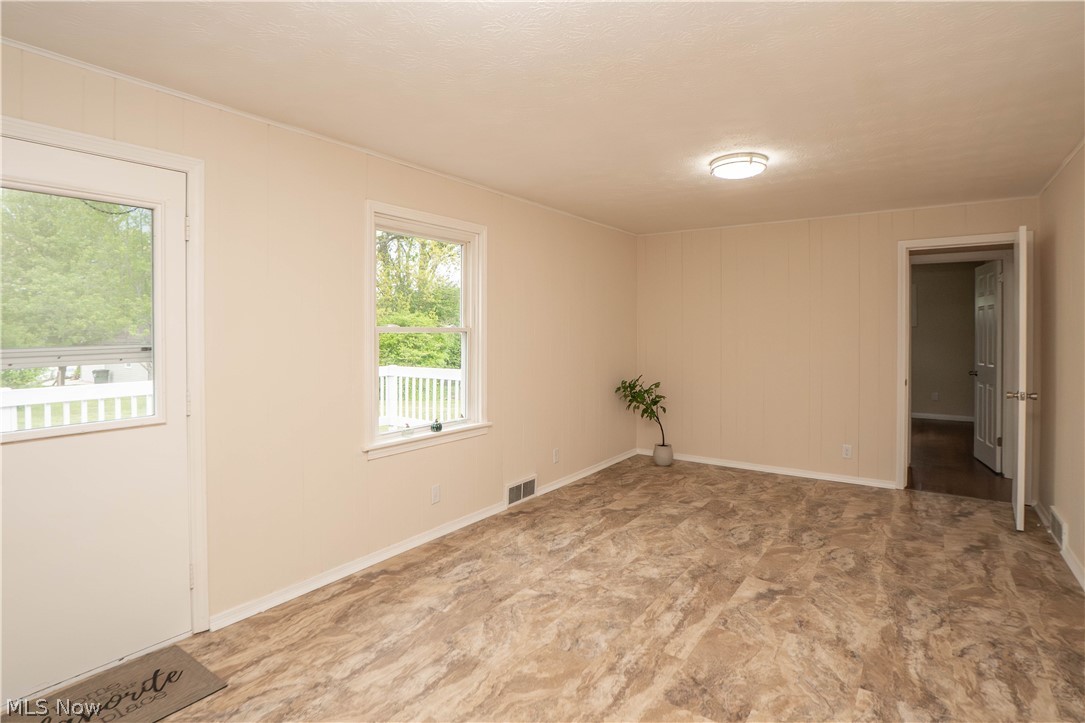 L W Halls Add - Residential