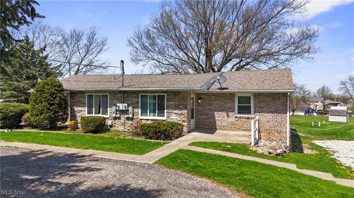 Welcome to this solid, all-brick ranch-style duplex nestled on a spacious 0.77-acre lot in Ontario. Each unit offers 2 bedrooms and 1 full bathroom, delivering a practical and comfortable layout perfect for tenants or owner-occupants.One unit is currently tenant-occupied, bringing in $995/month in rental income, while the second unit is vacant and move-in ready – ideal for immediate cash flow or house hacking! Don’t miss your chance to secure a smart, income-generating property with room to grow! PLEASE ALLOW 48 HOURS for response to any offers