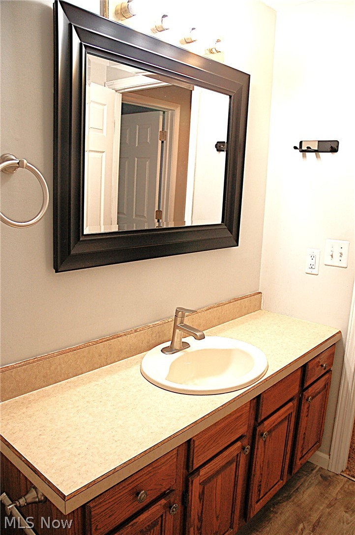 Raintree Condominium 1 - Residential