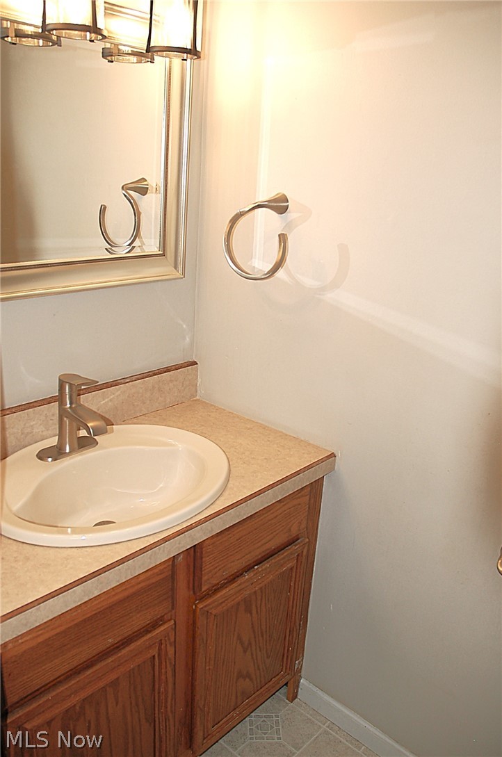 Raintree Condominium 1 - Residential