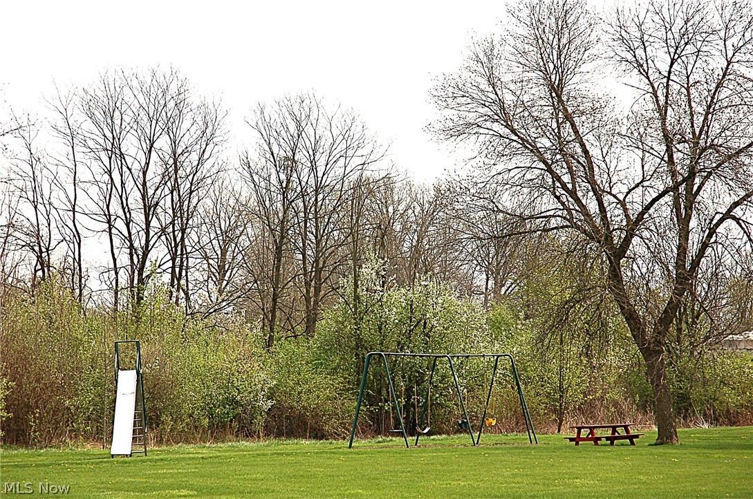 Raintree Condominium 1 - Residential