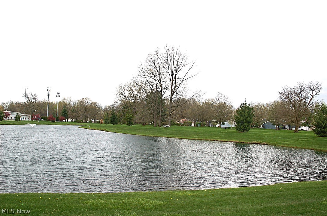 Raintree Condominium 1 - Residential