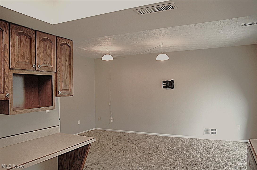 Raintree Condominium 1 - Residential