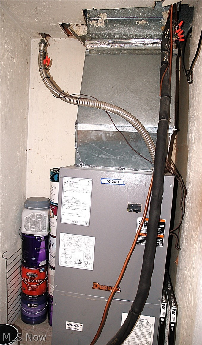 Raintree Condominium 1 - Residential