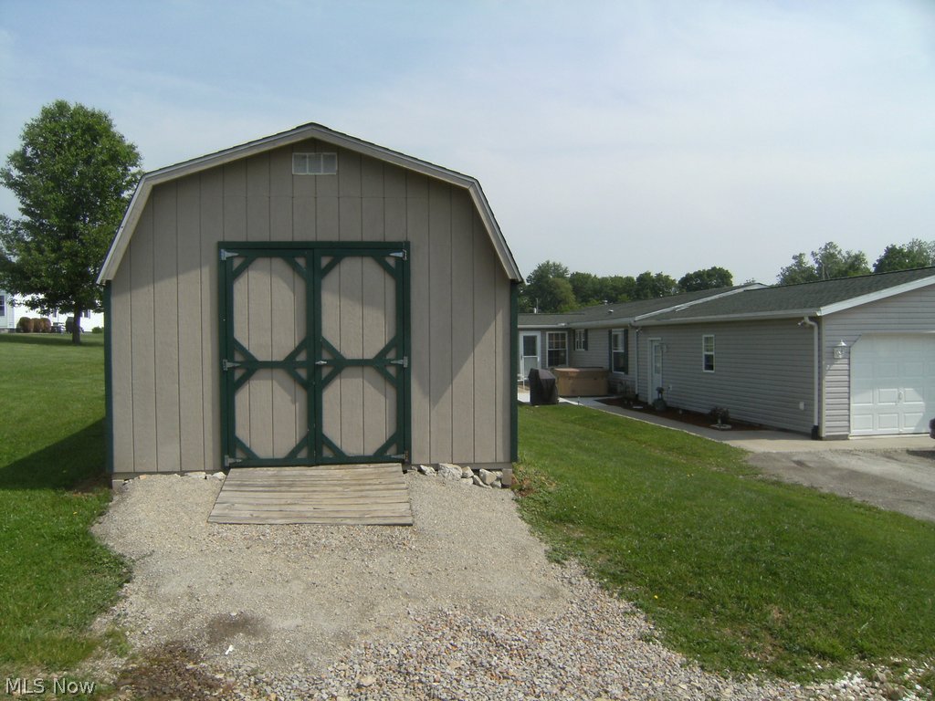 Branch Circle - Residential