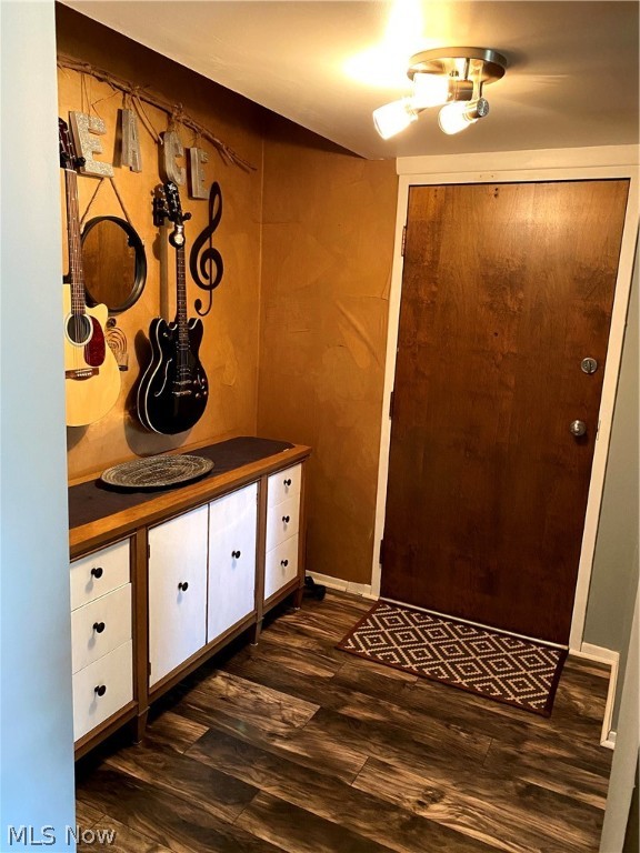 Oak Knolls Condo - Residential