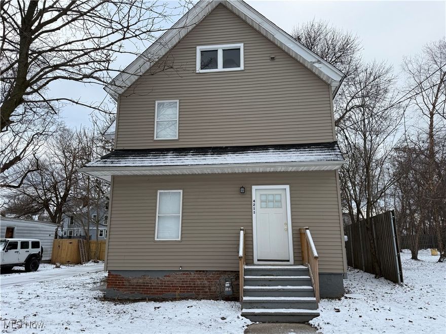 Beautifully remodeled six bedroom property, updated from top to bottom and ideally located near all downtown Ashtabula amenities. Zoned C4, allowing for residential use and or light commercial use. Just minutes from Lake Erie. Major upgrades include a new driveway, new furnace and air conditioning, updated electrical and plumbing, new siding, roof, and windows. The property includes an additional lot and comes and home warranty.