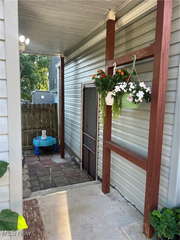 213 Willow Avenue, Massillon, Ohio image 25