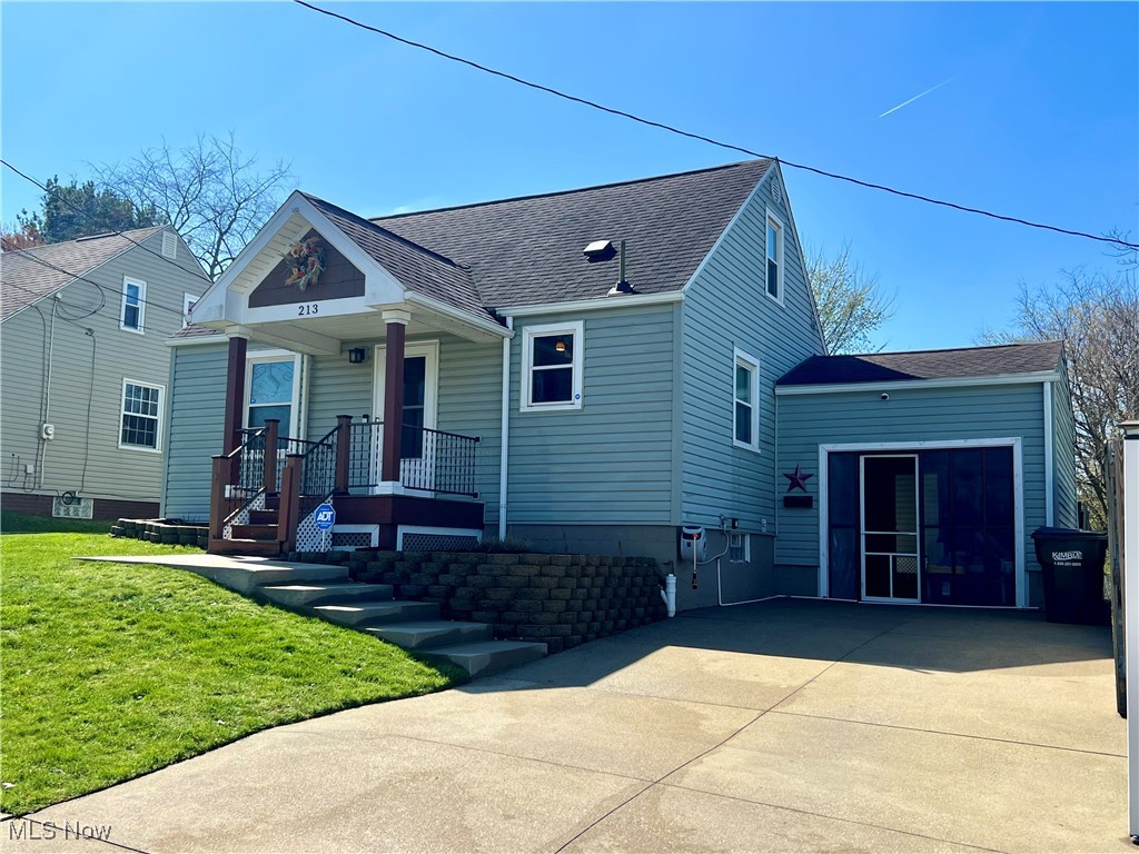 213 Willow Avenue, Massillon, Ohio image 3