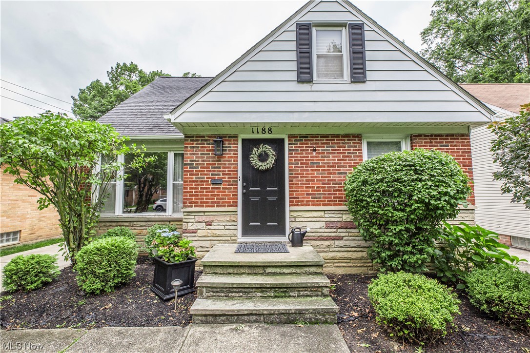 Mayfield On Belvoir Blvd - Residential