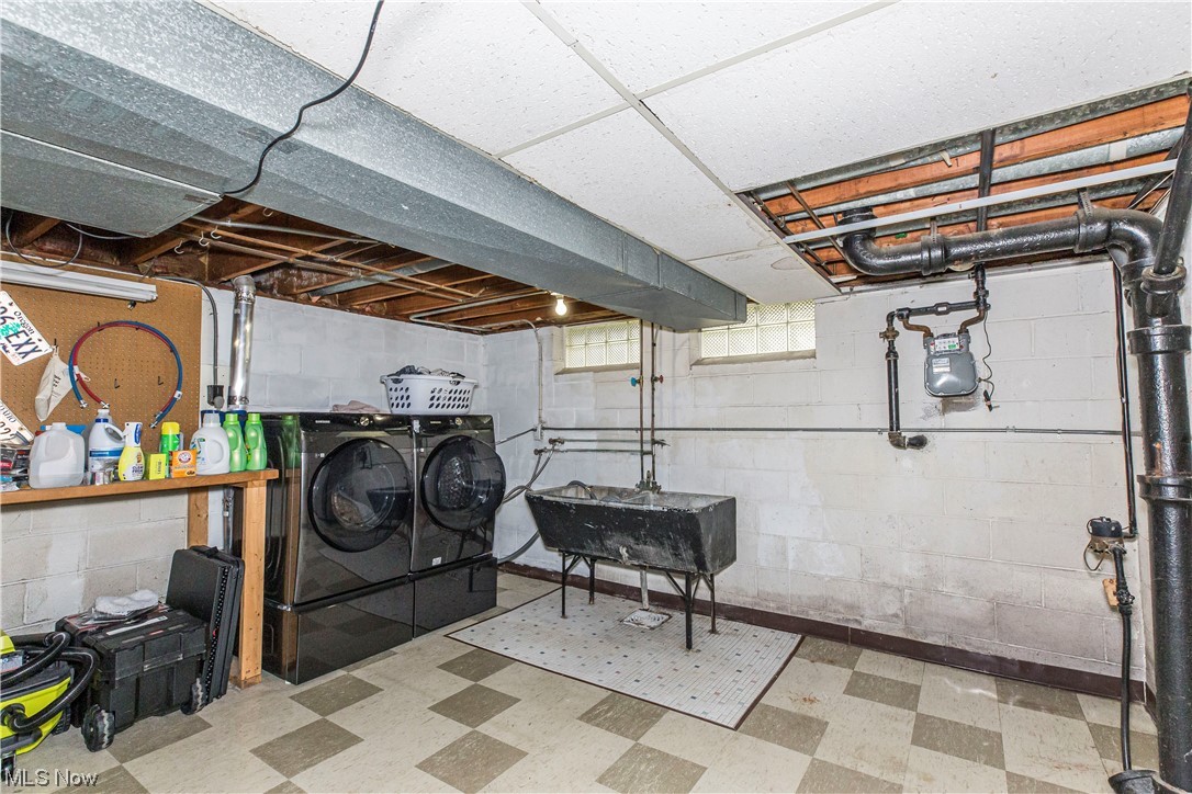 Mayfield On Belvoir Blvd - Residential