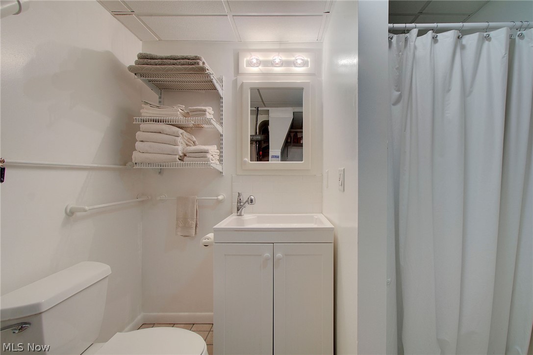 Oakhurst Manor - Residential